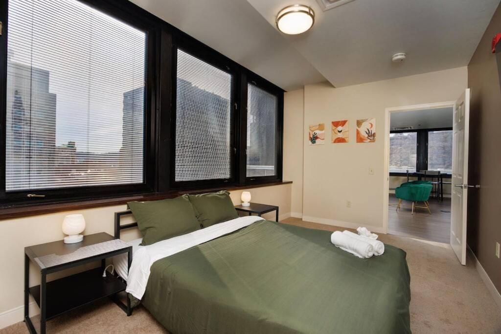 Luxe City Views Prime Location 24-7 Parking Gym Lounge Pittsburgh Exteriör bild
